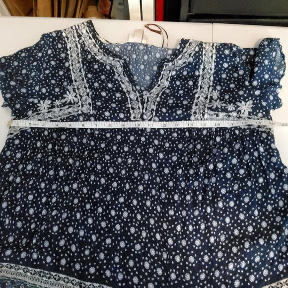 Knox Rose Womens XL Blouse Blue & White Floral Print Rayon Short Sleeve - Picture 5 of 12